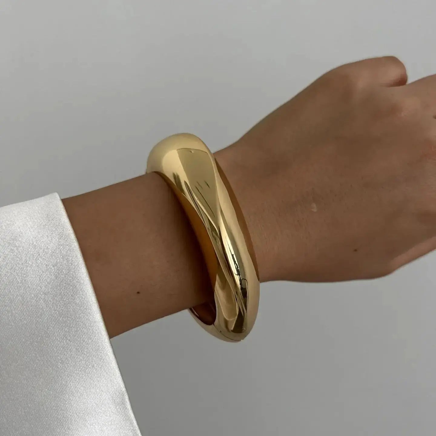 DIEZI Vintage Hip Hop Cuff Bangles – Geometric Gold & Silver Metal Bracelets for Men & Women